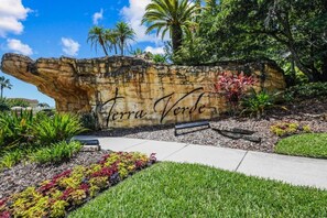 Property grounds - 201-4-HB-Beautiful home at TerraVerde (Kissimmee)