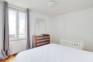 Apartamento | 2 quartos, espaço de trabalho para notebook