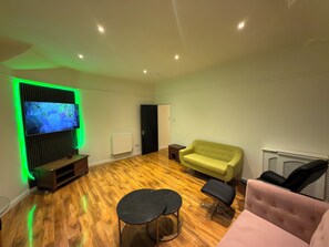 Living area - The perfect place we call home (glasgow)