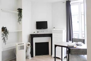 House | Interior - Cosy Studio - 2P- Clichy (Clichy)