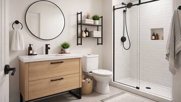 Hårtork, handdukar, tvål och toalettpapper