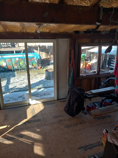 3-bedroom house sleeps 16+ in Neptune City, 10 blocks to Beach