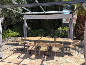 Outdoor dining - Exceptional villa sea view Bandol (Bandol)
