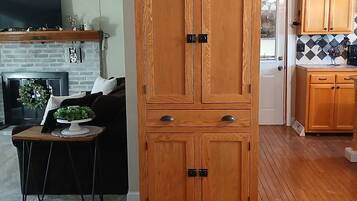 TV connectée, table de tennis de table