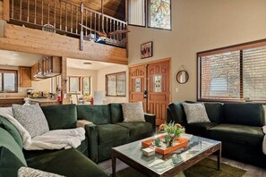 TV, fireplace - Maple Lane w/ Hot Tub & EV charger, Pet Friendly (Big Bear)