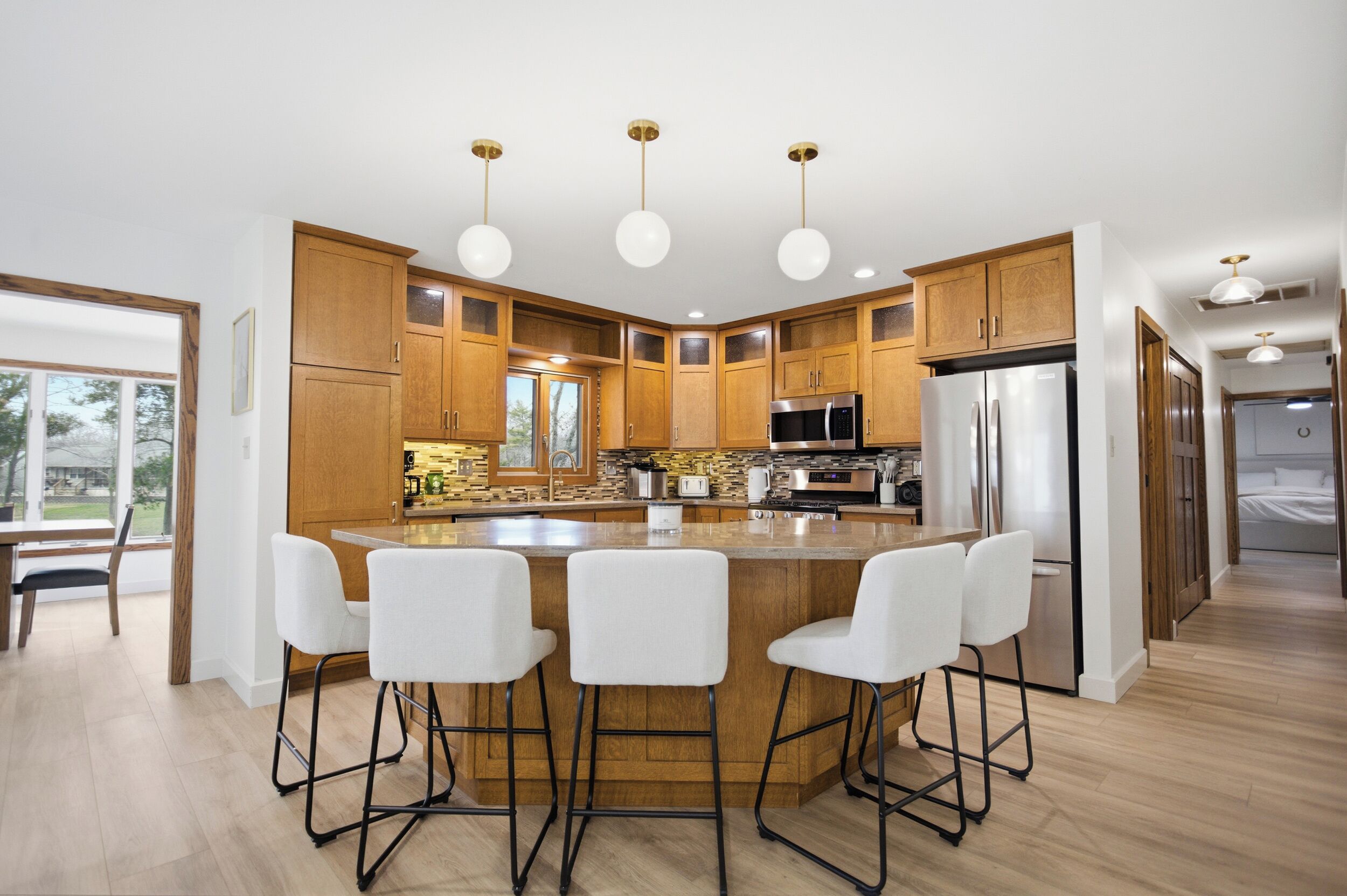 Mikrowelle, Ofen, Herdplatte, Geschirrspüler