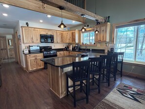 Fridge, microwave, oven, stovetop - Rustic 3-BR Home. Wooded Setting w/Private Pond and Trail. (Mount Gilead)