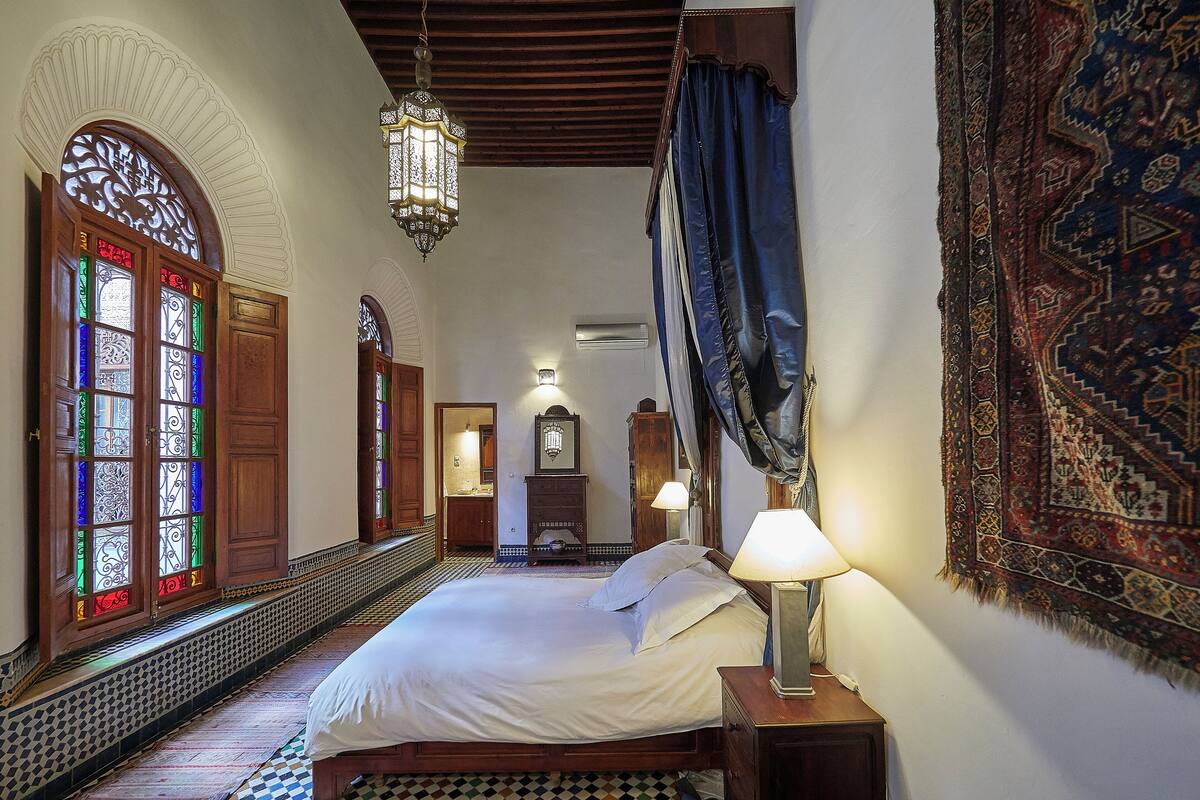 Double Room, Courtyard View | In-room safe, free WiFi