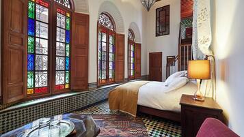 Deluxe Double Room, Courtyard View | In-room safe, free WiFi