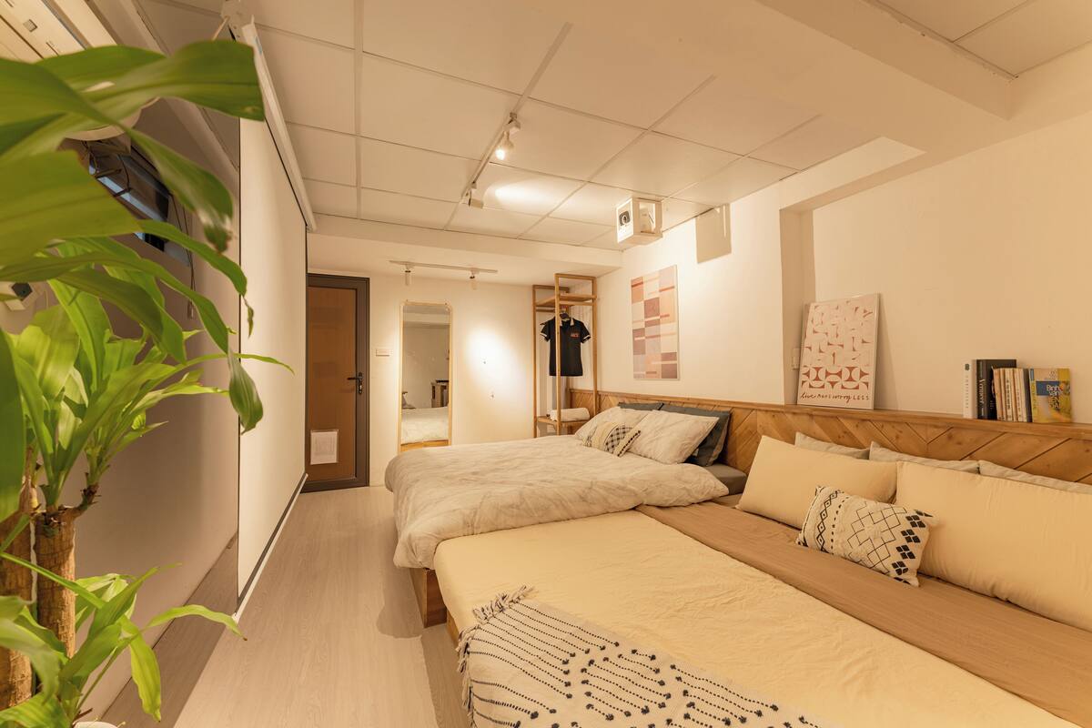 Chambre Double Deluxe, vue ville | Bureau, espace de travail pour ordinateur portable, rideaux occultants