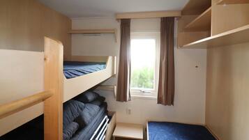 2 bedrooms, individually furnished