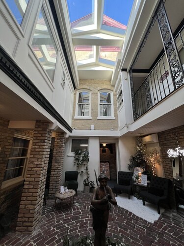 Charming 1BR Historic Condo, Walkable to Downtown Manitowoc