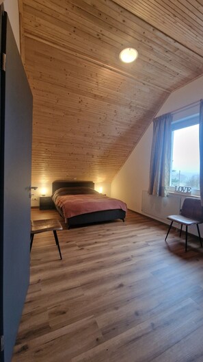 2 bedrooms, free WiFi, bed sheets