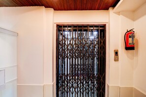 House | Interior - Capital O Silkroute Palaace (Bhopal)