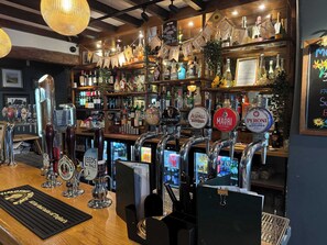 Bar (en la propiedad)