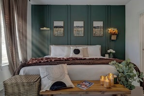 2 chambres, fer et planche à repasser, Wi-Fi gratuit, draps fournis