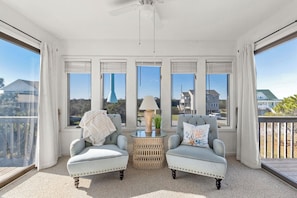 Smart TV - Private Pool | Hot Tub | Fenced Yard | Dog-Friendly (Nags Head)