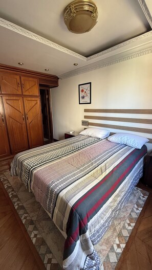 3 habitaciones, wifi y ropa de cama 