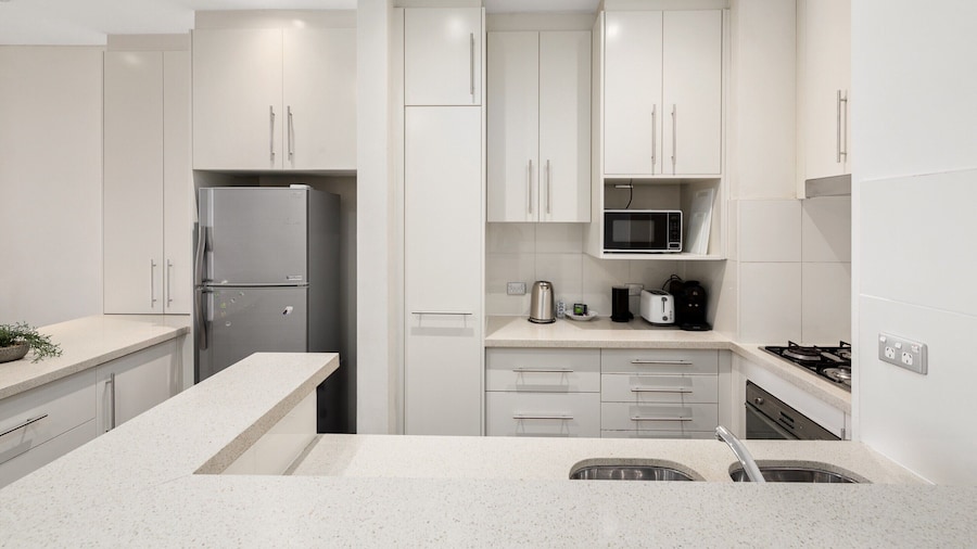 Silverwater Stay Near Parks and Cafes