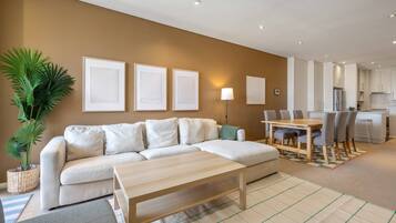 Apartment | Living room