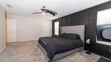 Silitysrauta/-lauta, Wi-Fi, vuodevaatteet