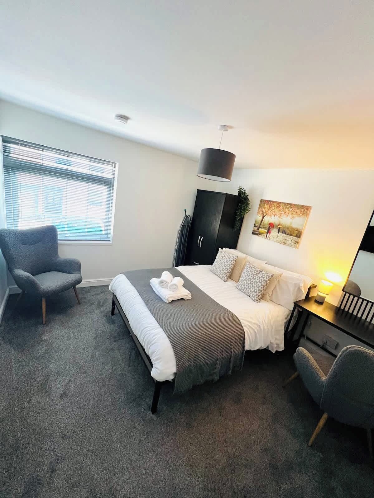 1 bedroom, iron/ironing board, WiFi, bed sheets