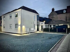 Exterior - Studio 4@Bransford Rd (Worcester)