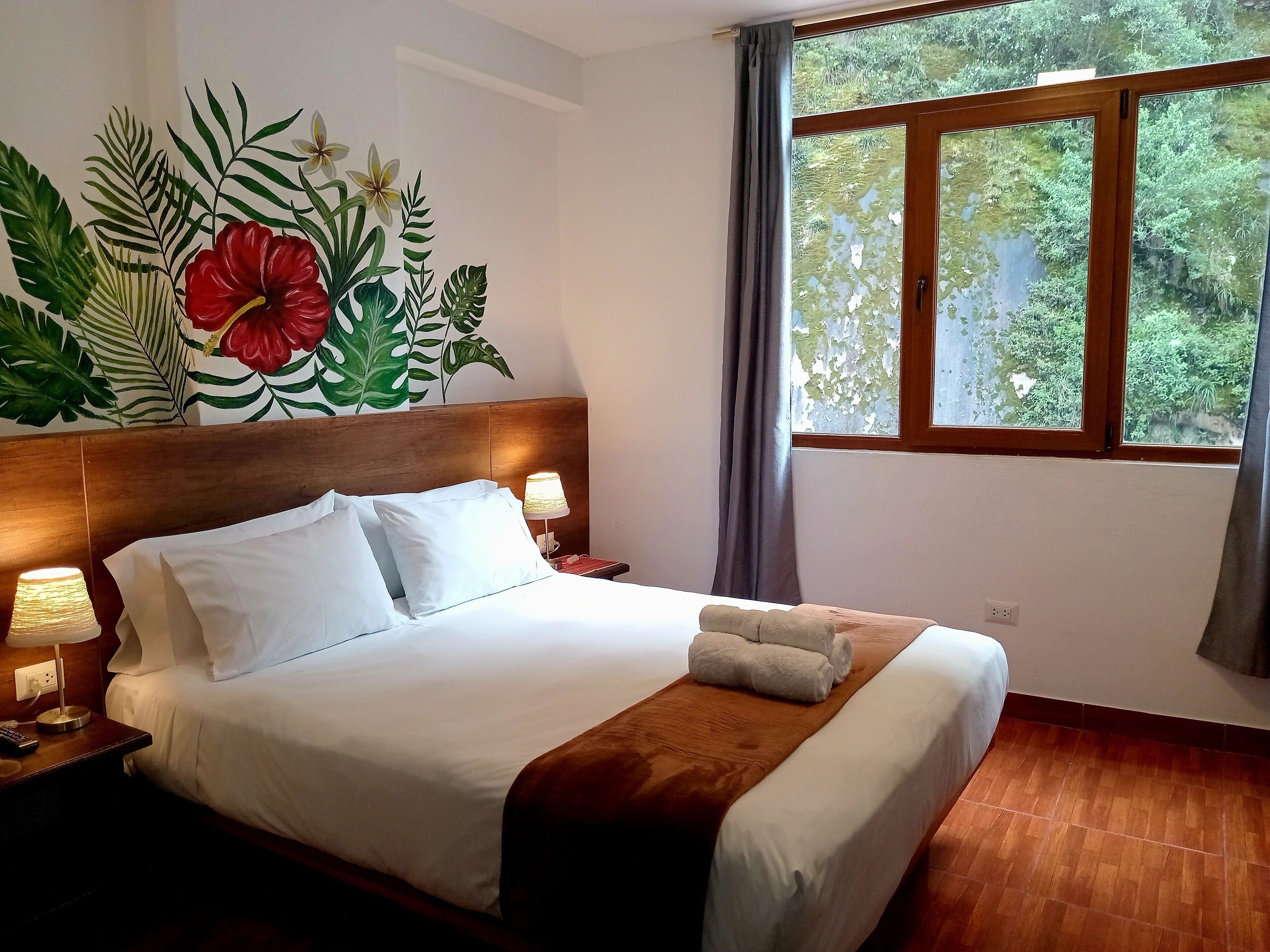 Caja fuerte, sistema de insonorización, wifi gratis