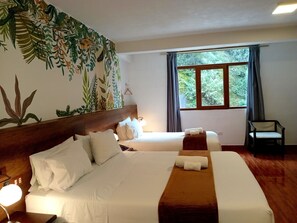 Family Room, Mountain View