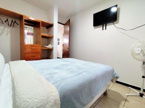 2 dormitorios, tabla de planchar con plancha, wifi gratis y ropa de cama