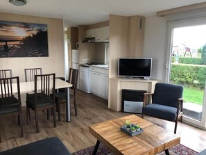 Chalet | Dining - Dune Chalet Between Golf Course and Sea Beach (Hollum)