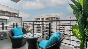 Familielejlighed - balkon - byudsigt | Balkon