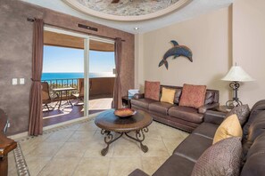TV, offices - Bella Sirena Beachfront Resort Condo D603 (Puerto Peñasco)