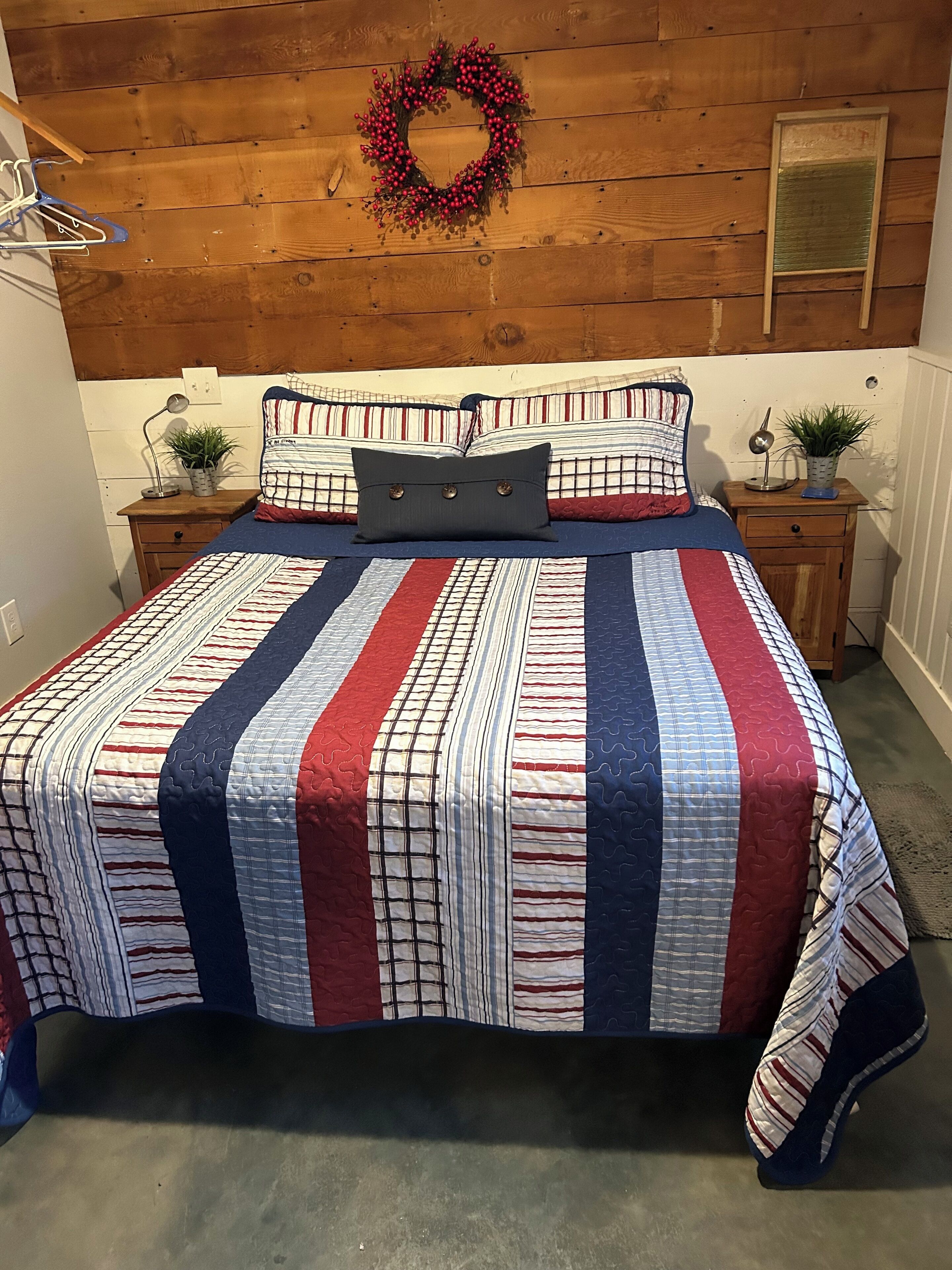 1 soverom, strykejern/-brett, wi-fi og sengetøy