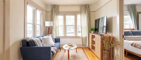 1 bedroom, iron/ironing board, travel cot, WiFi