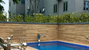Pool - HOUSE 36 (Lagos)