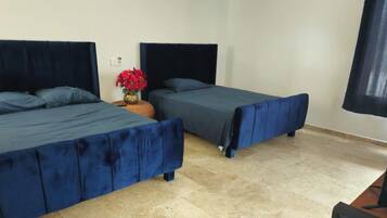 4 bedrooms, Internet, bed sheets