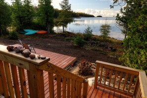 Property grounds - Brand-New Luxury Lakefront Home / Kayaks, Seclusion, minutes from DeTour, MI (De Tour Village)
