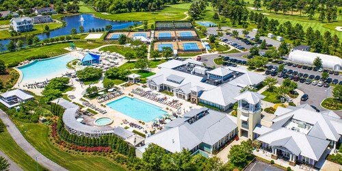 Peninsula Retreat | Golf, Pools & Beach Access