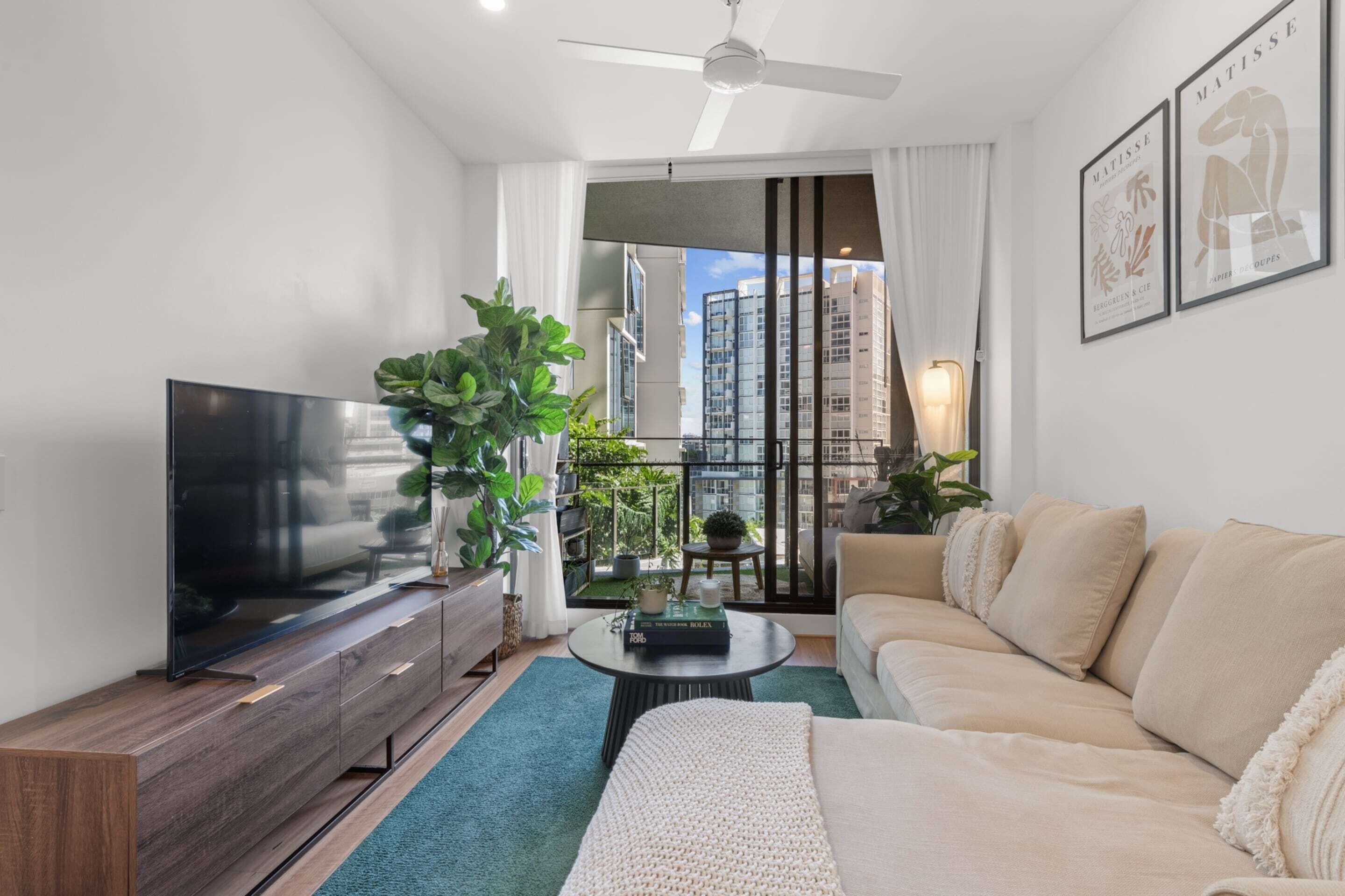 Apartment | Living room