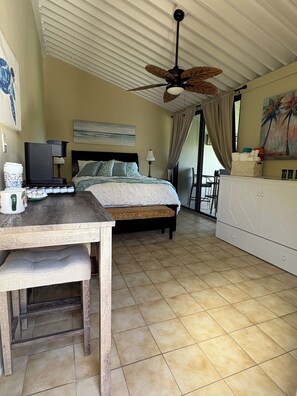 Room - Book a getaway by 10/30/26 for 11/2026 and Receive a gift upon check-in! (St Thomas, USVI)