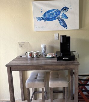 Interior - Cozy 1-bedroom condo in lovely St Thomas with AC and back up generator (St Thomas, USVI)