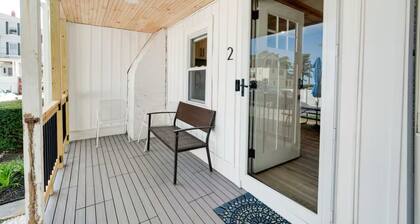 Charming Beachfront Loft | New Renovation