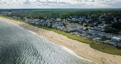 Steps from the Beach | Newly Renovated