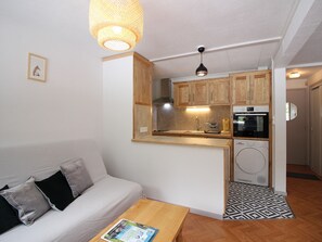 Interior - Lovely F2 bis apartment with balcony and parking, Mont-Dore (Mont-Dore)