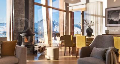 Spacious chalet with spa and private cinema for 14 people