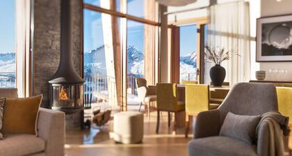 Chalet spacieux avec spa et cinéma privé pour 14 pers.
