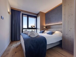 3 bedrooms, free WiFi, bed sheets - Spacious Duplex 6 Guests Arc 1800 with Spa (Les Arcs 1800)