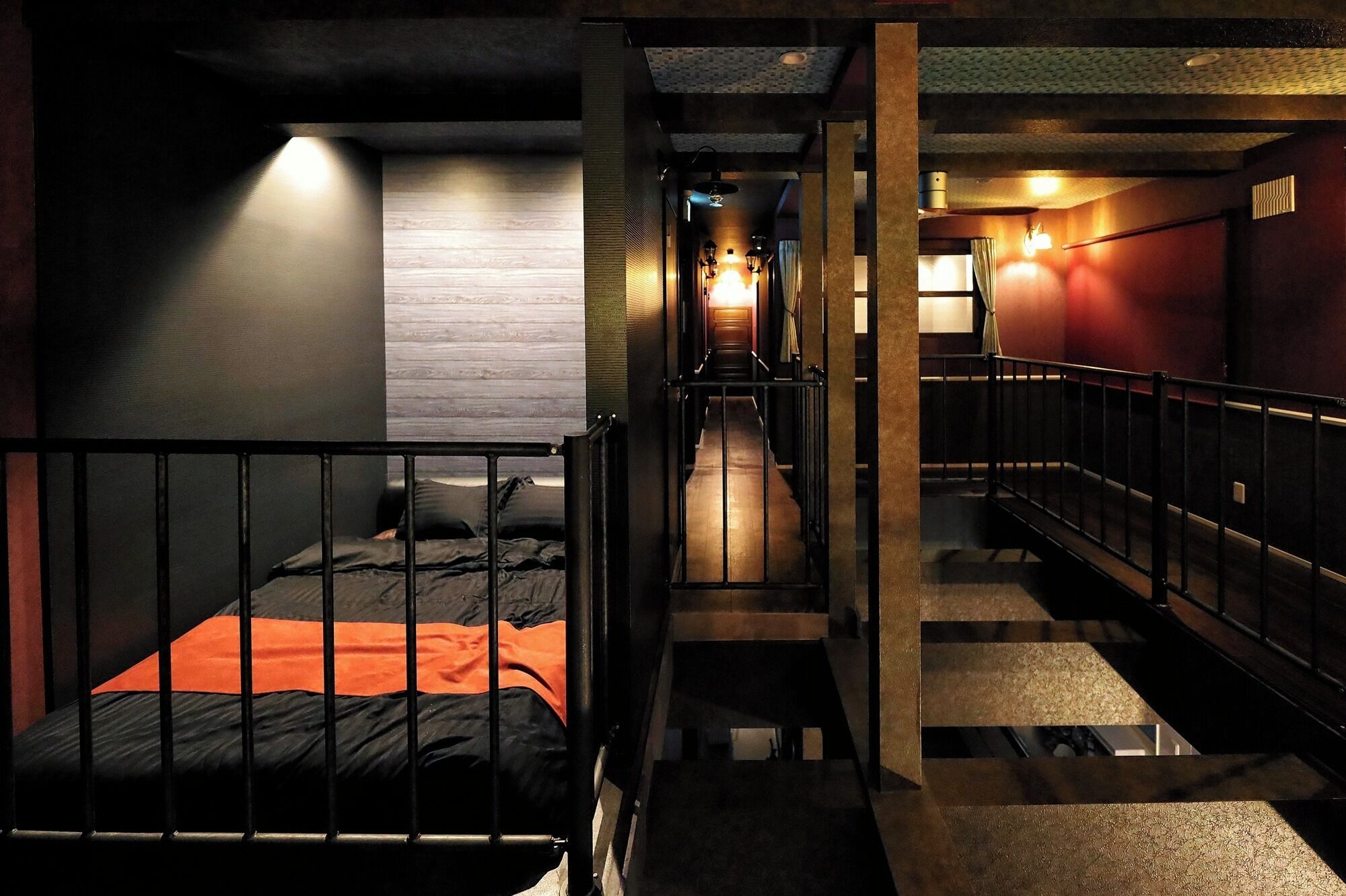 7 bedrooms, desk, iron/ironing board, free WiFi