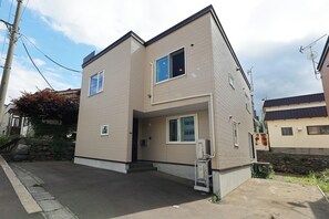 Exterior - THE BEEHIVE OTARU / Otaru City Hokkaidō (Otaru City)
